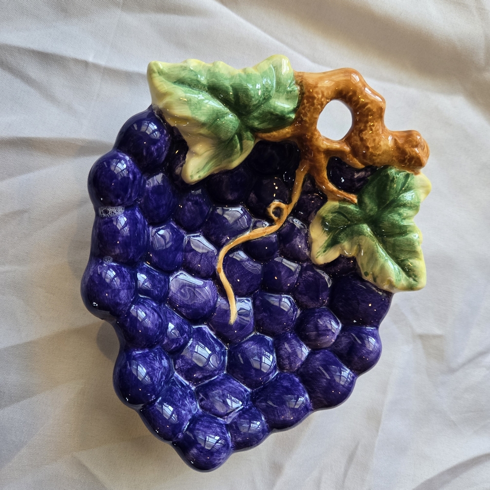 Vintage 1960's MCM Purple Grape Ceramic Fruit Nut Candy Bowl